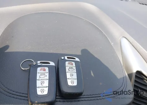 2014 Hyundai Elantra Gt from USA, damaged, VIN KMHD35LHXEU159904